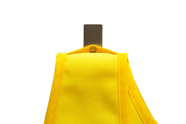 Apron fastened at the front - different colors - yellow