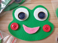 sewing kit - frog