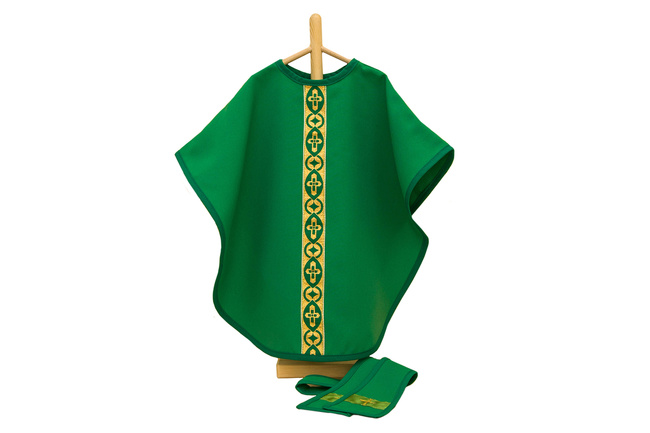 Green chasuble