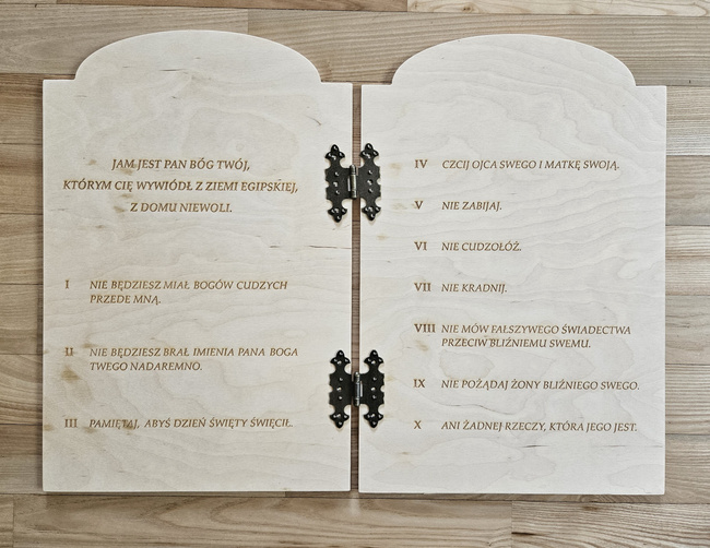 Dekalog - 2 tablice