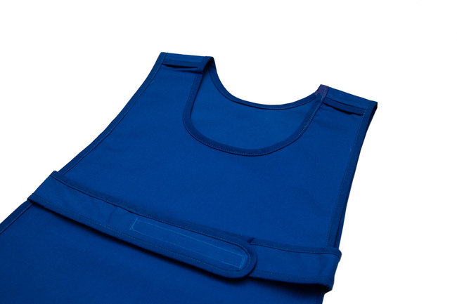  Apron fastened at the front - blue waterproof