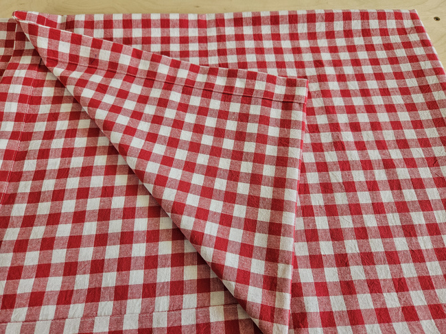 cotton tablecloth - red check - 100cmx140cm