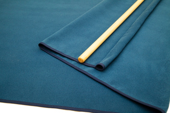 A small rug to work on the floor - navy blue