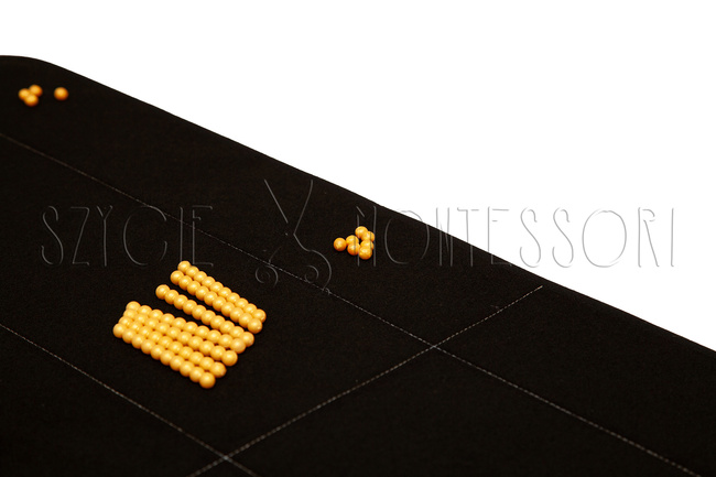 Math mat for calculations - black