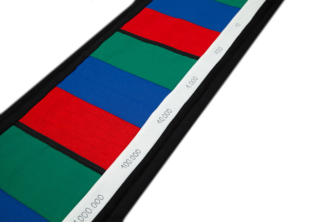 Math subtraction mat on colored pearls - set