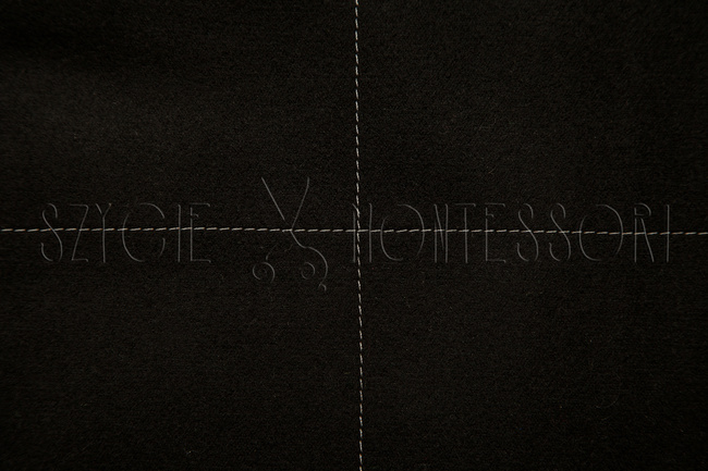 Mat for large math cards and quantities - black