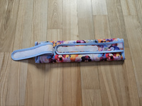 Front-buttoned apron - with flowers