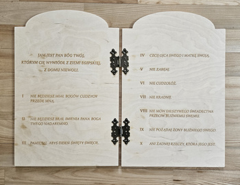 decalogue 2 tablets