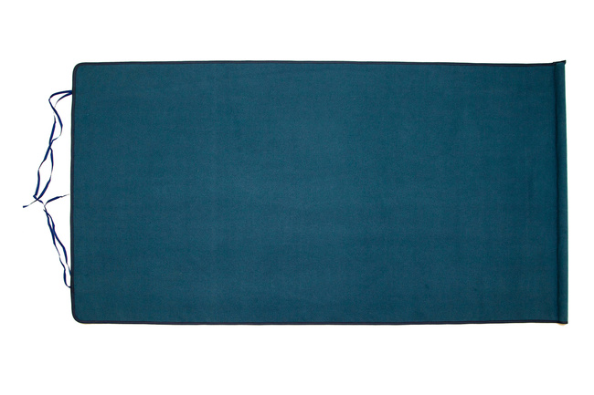 A small rug to work on the floor - navy blue