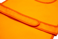  Vorne zu schließende Schürze - orange, wasserabweisend, ölresistent