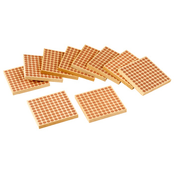 Wooden square 100: Set of 10 pieces.