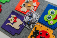 Felt Wall Hanging – DIY Mobile Phone Organizer (6 pockets + decorative elements)