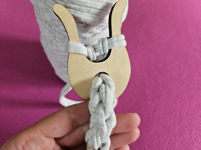  Lucet knitting fork