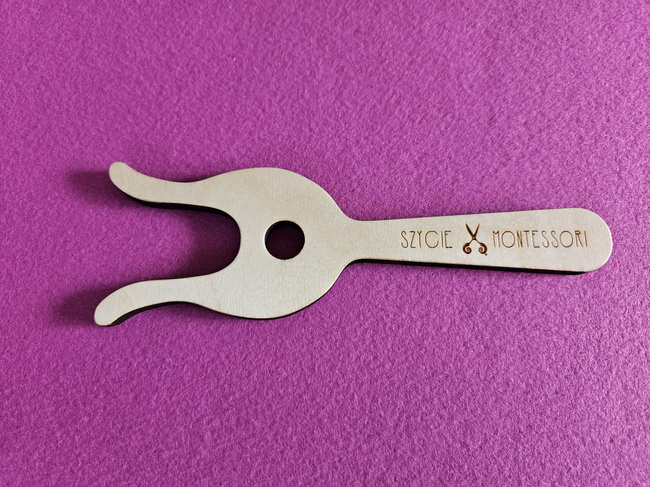  Lucet knitting fork
