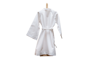 Alb + Cingulum – Educational Aid for Catechesis